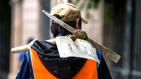 «Замещение коренного населения»: Делягин назвал опасность мигрантов в России