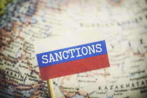 Новый виток санкций и наглядное проявление российской демократии