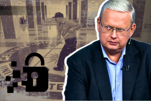 Кризис в США: даже разведка играет против Трампа